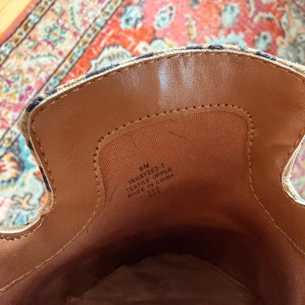 Indigo Rd Leopard Mules - Picture 3 of 4